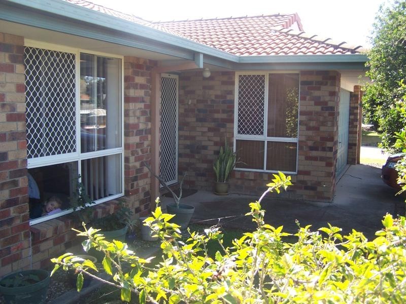 2 Frensham Crescent, Boondall QLD 4034