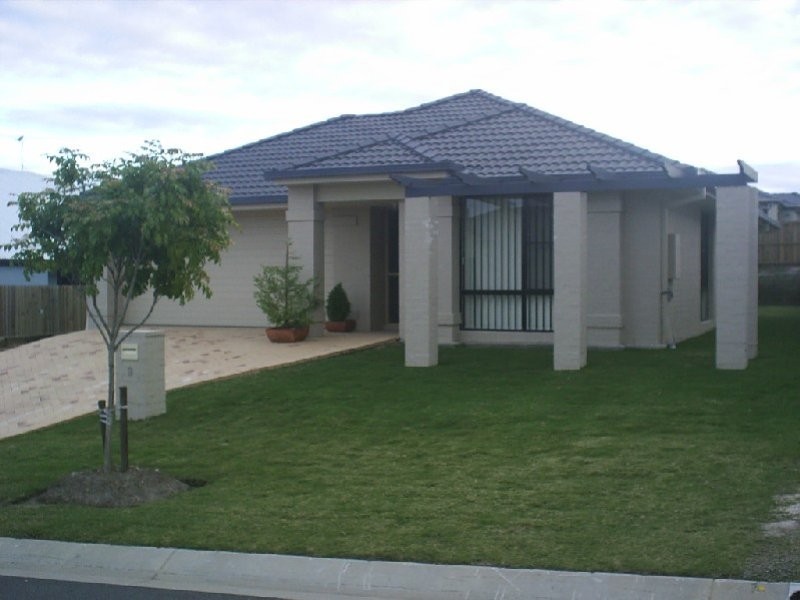 9 Dotterel Crescent, North Lakes QLD 4509