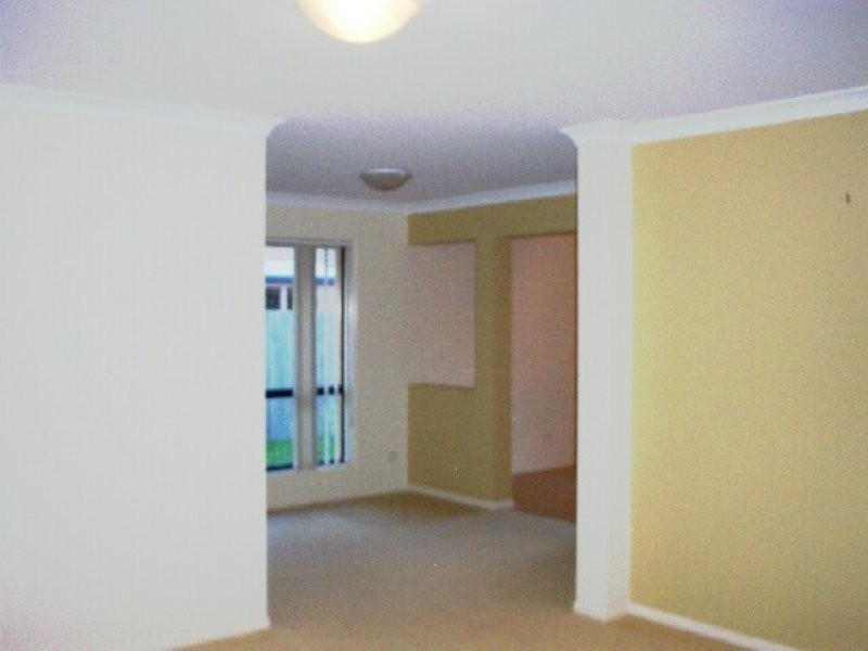 4 Gladebourne Crescent, Victoria Point QLD 4165