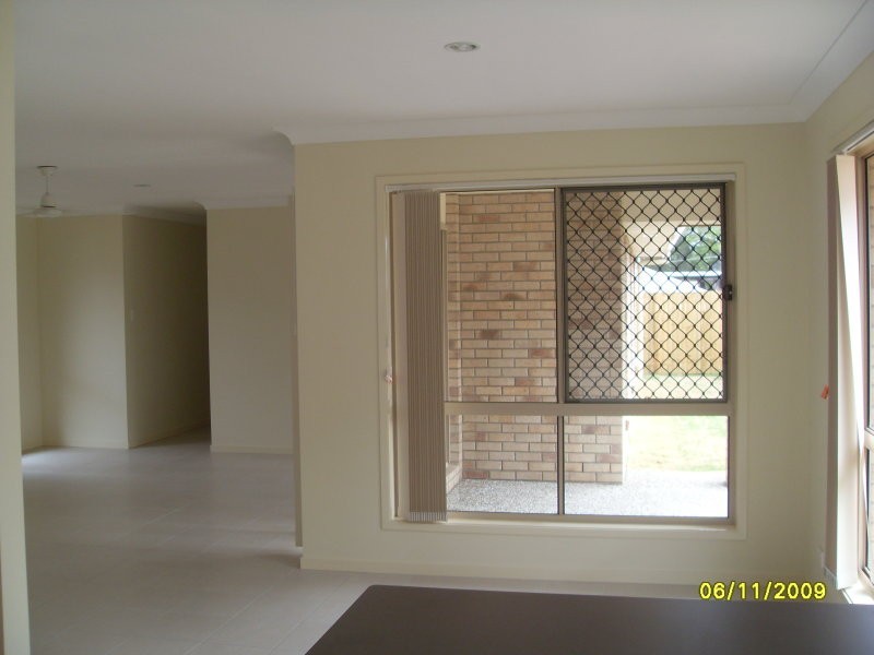 5 Patsy Crescent, Redbank Plains QLD 4301