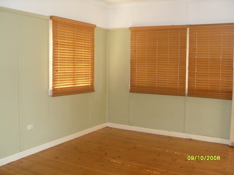 10 McGhie Street, Zillmere QLD 4034