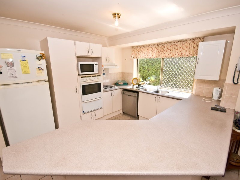 11 Downlands Place, Boondall QLD 4034