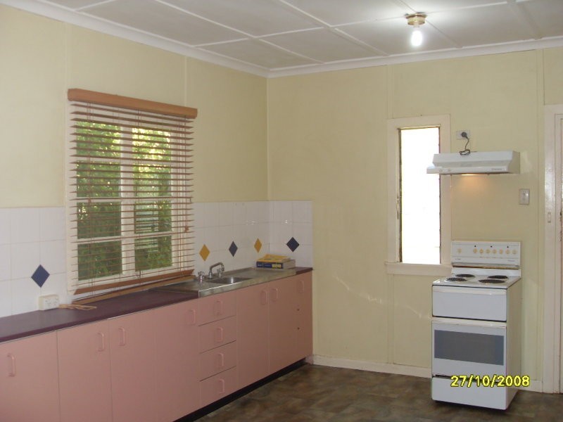 10 McGhie Street, Zillmere QLD 4034