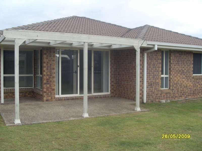3 Carabbean Close, Wynnum West QLD 4178