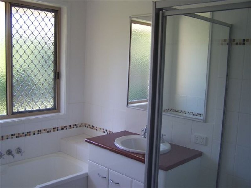 50 Calvary Crescent, Boondall QLD 4034