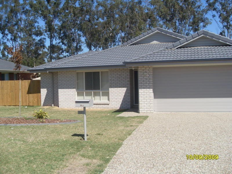 11 Siffleet Street, Bellbird Park QLD 4300