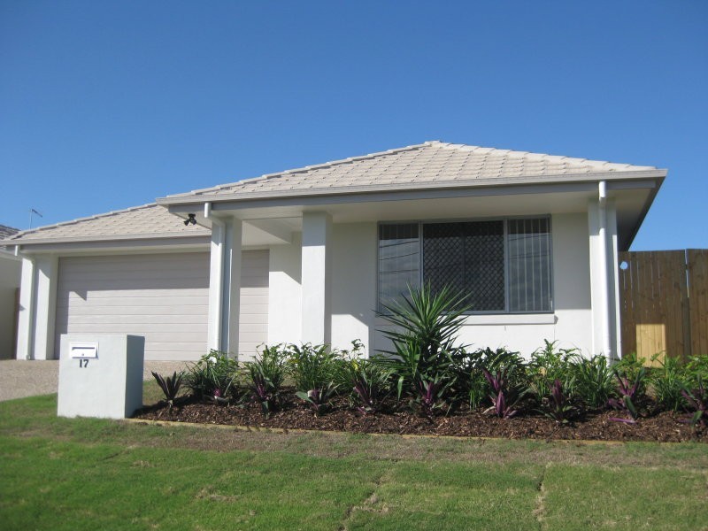 15 Como Circuit, Warner QLD 4500