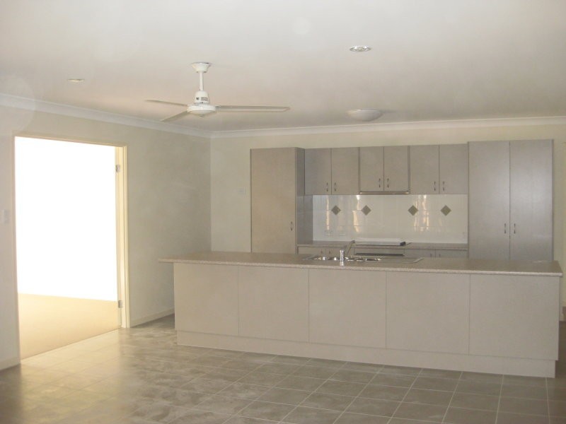 17 Ballyalla Crescent, Warner QLD 4500