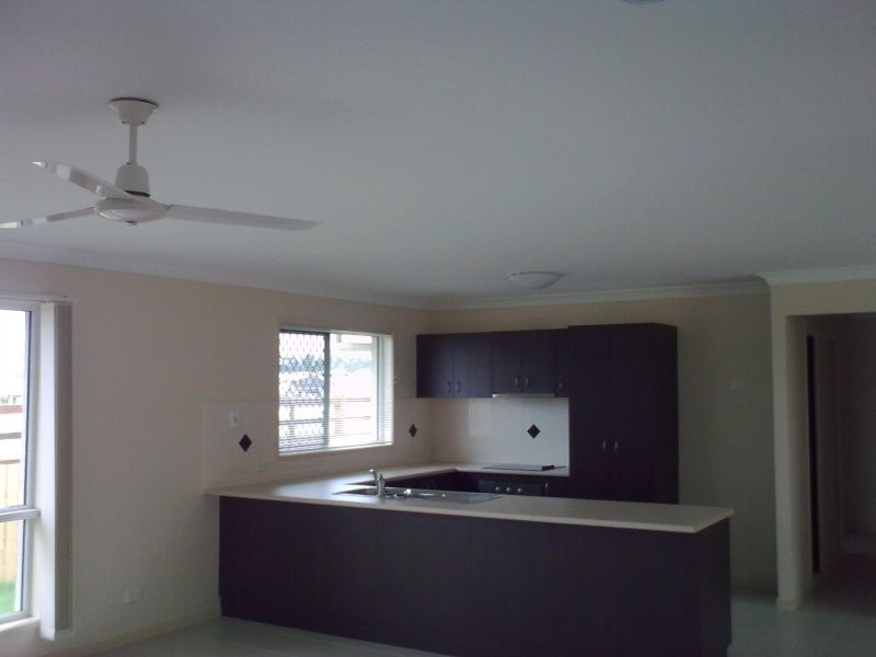 17 Como Circuit, Warner QLD 4500