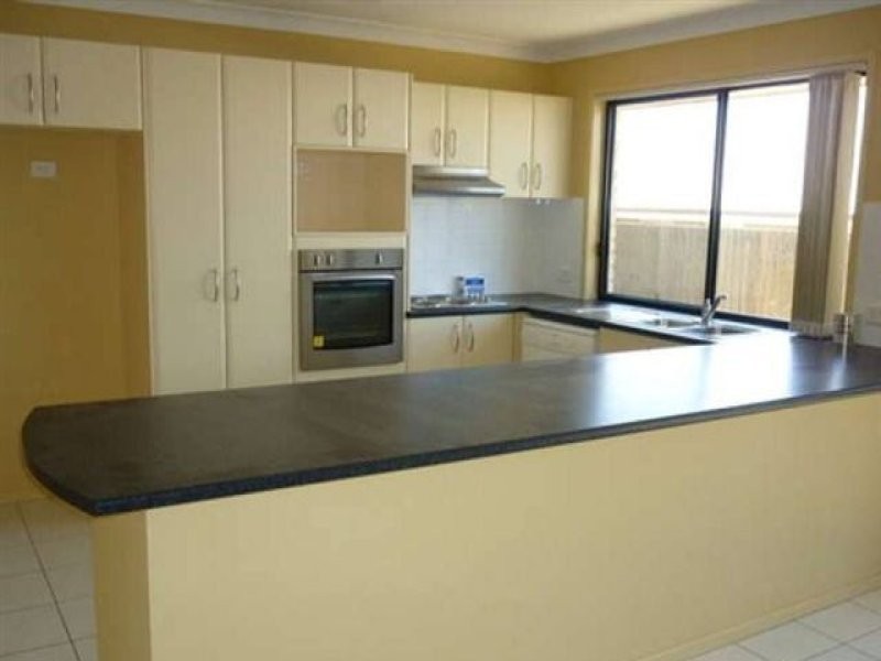 18 Mondial Drive, Warner QLD 4500