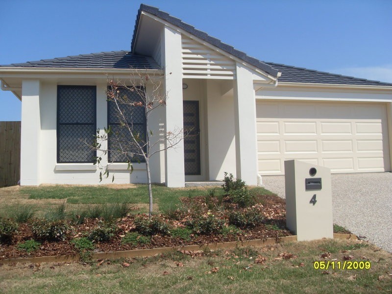 4 Castlewellan Court, Warner QLD 4500