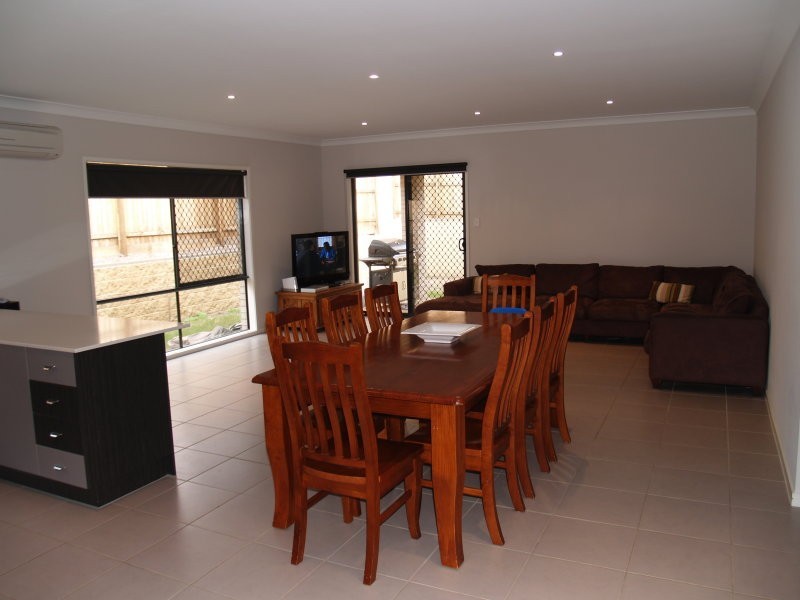 6 Craigavon Street, Warner QLD 4500