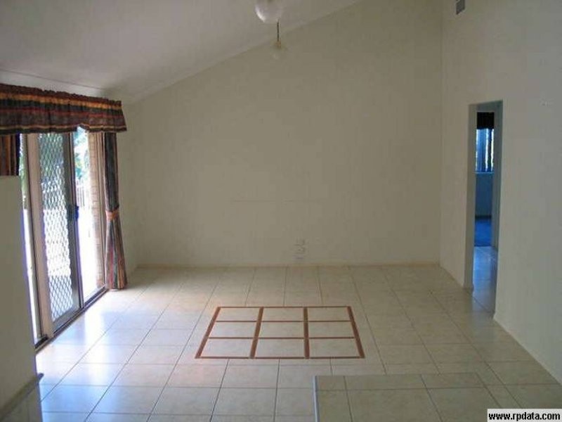 31 Oxford Crescent, Bridgeman Downs QLD 4035