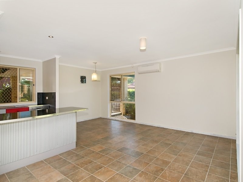 14 Tipuana Place, Fitzgibbon QLD 4018