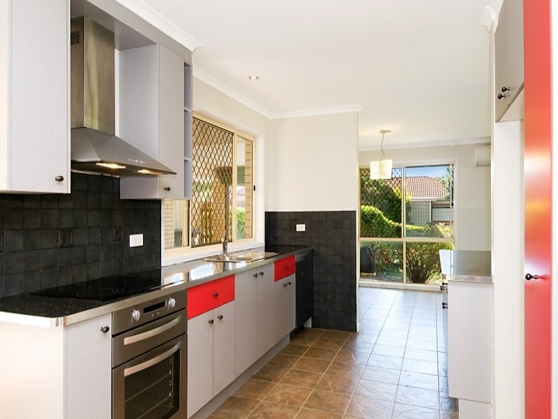 14 Tipuana Place, Fitzgibbon QLD 4018