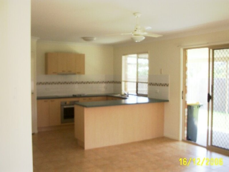 40 Brookside Place, Lota QLD 4179