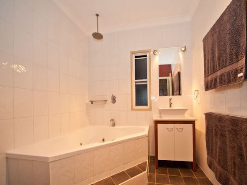 60 Tolmie Street, Zillmere QLD 4034