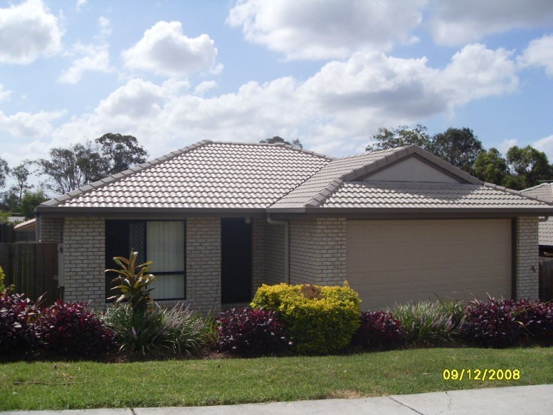 18 Monivae Circuit, Eagleby QLD 4207