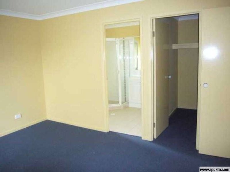 18 Mondial Drive, Warner QLD 4500