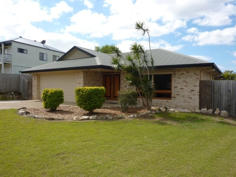 9 Meander Street, Warner QLD 4500