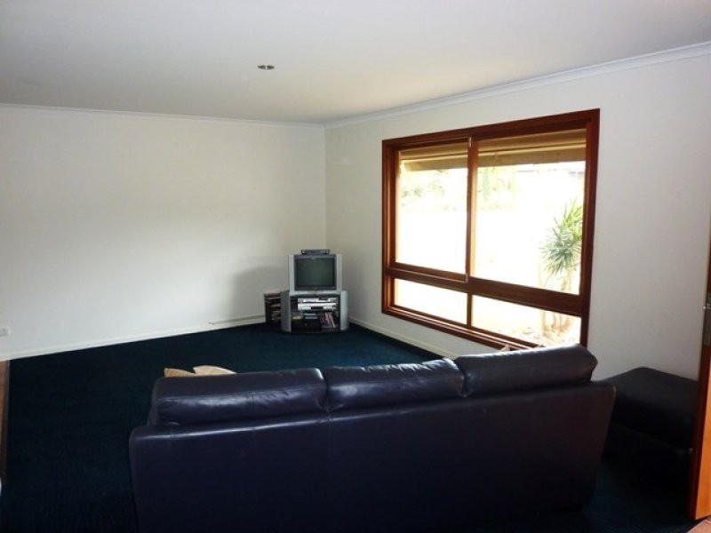 9 Meander Street, Warner QLD 4500