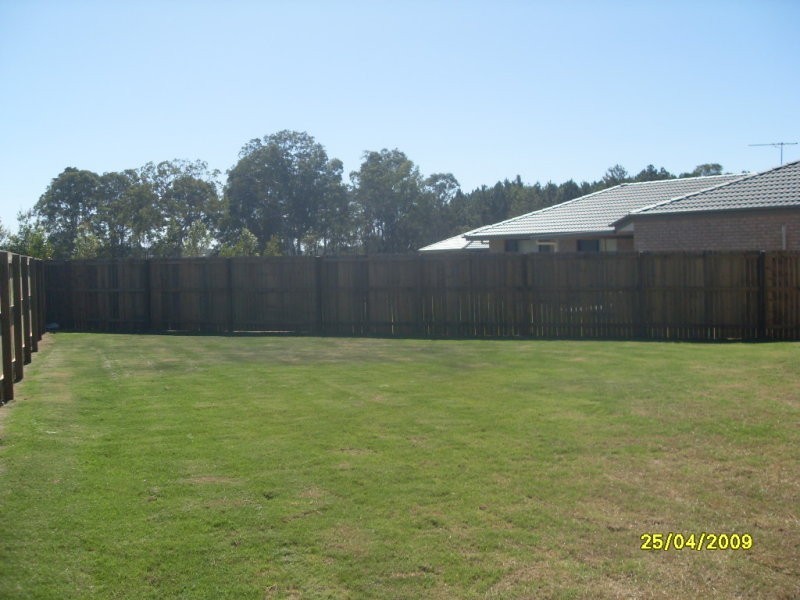 9 Tern Close, Eagleby QLD 4207