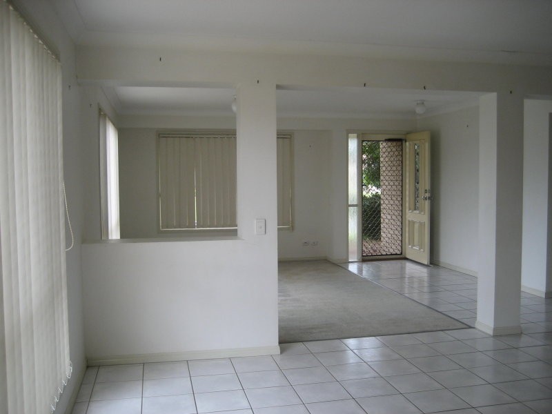 38 Poinciana Street, Wynnum West QLD 4178