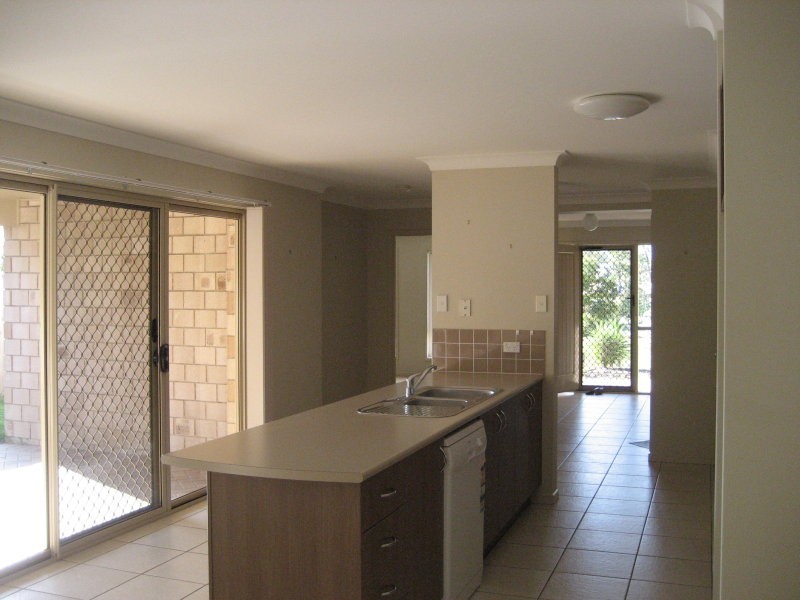 12 Denali Circuit, Warner QLD 4500