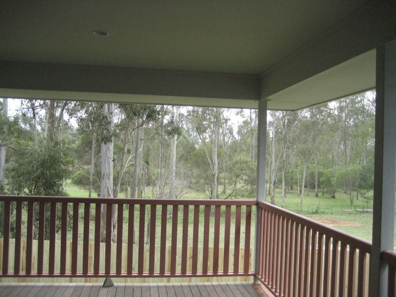 27 Salomon Court, Goodna QLD 4300