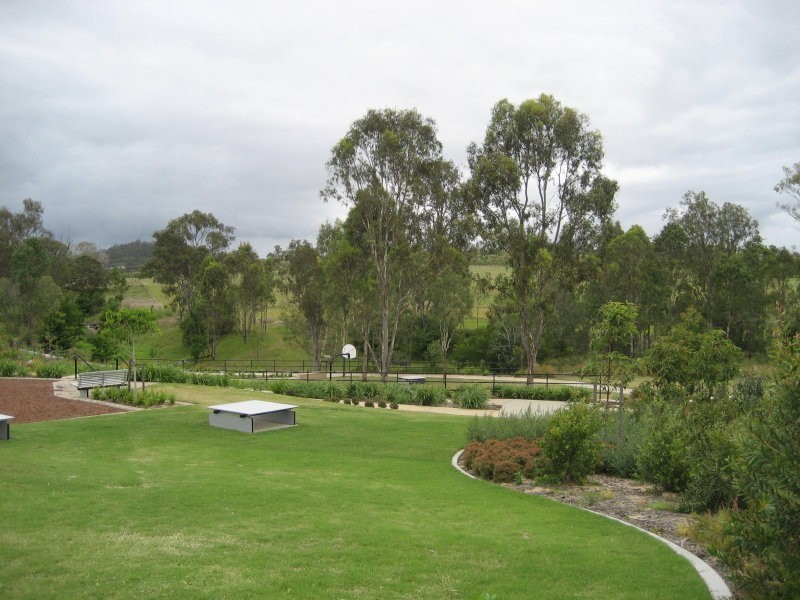 27 Harold Reinhardt Drive, Redbank Plains QLD 4301