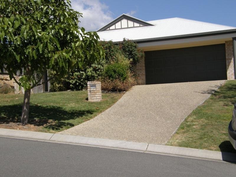 37 D’Aguilar Street, Petrie QLD 4502