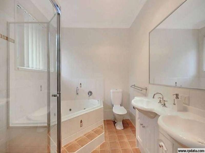 33 Echidna Parade, North Lakes QLD 4509