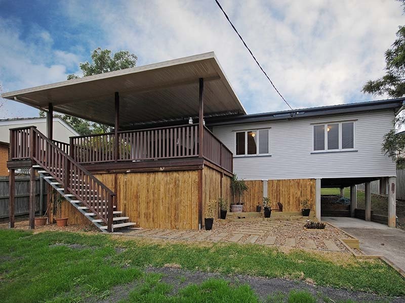 19 Alkoomi Avenue, Ferny Hills QLD 4055