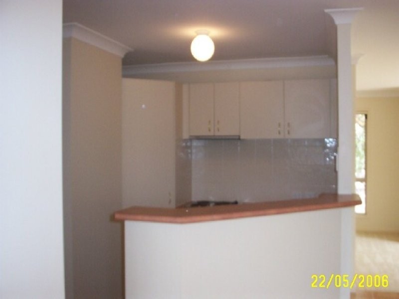 10 Wade Court, Shailer Park QLD 4128