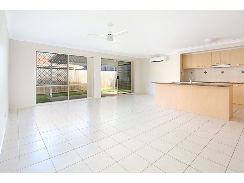 76 Brisbane Road, Warner QLD 4500