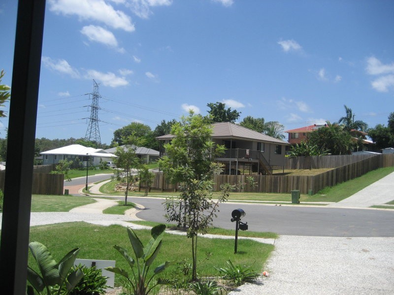6 Heuer Close, Goodna QLD 4300