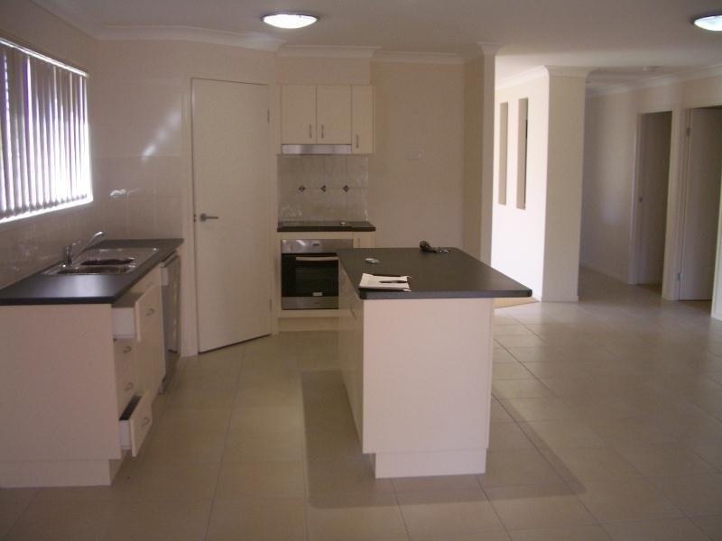 63 Baker Street, Bray Park QLD 4500