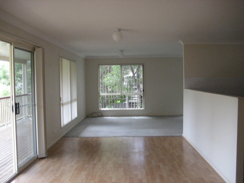 18 Madison Place, Carina QLD 4152