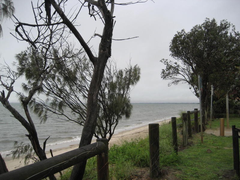 18 Adams Street, Beachmere QLD 4510