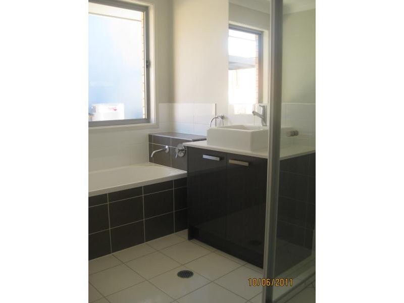 2 Corella Crescent, Warner QLD 4500