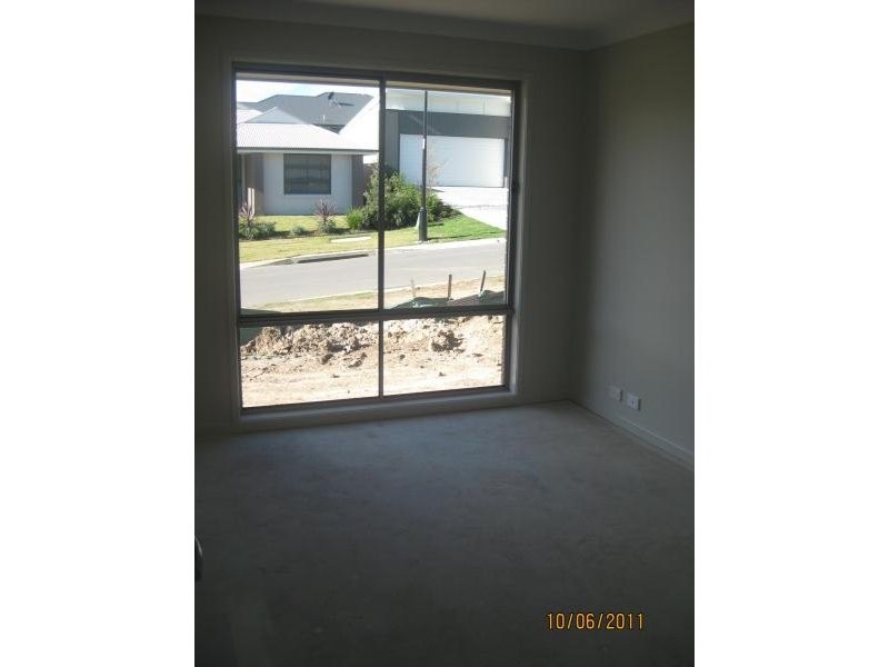 2 Corella Crescent, Warner QLD 4500