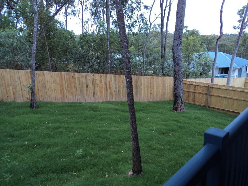 6 Bushlark Place, Goodna QLD 4300