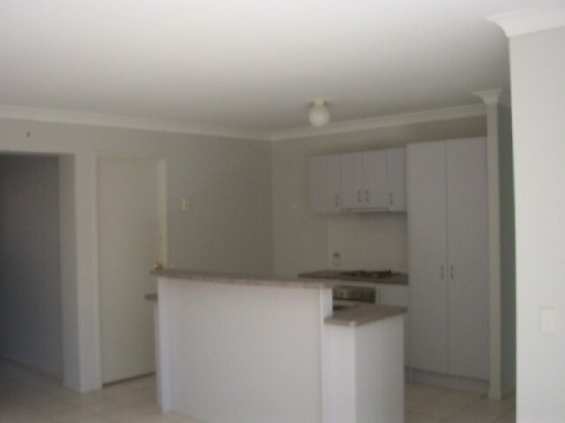 3 Carabbean Close, Wynnum West QLD 4178