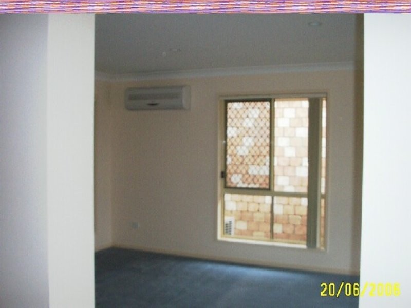 28 Farzana Street, Underwood QLD 4119