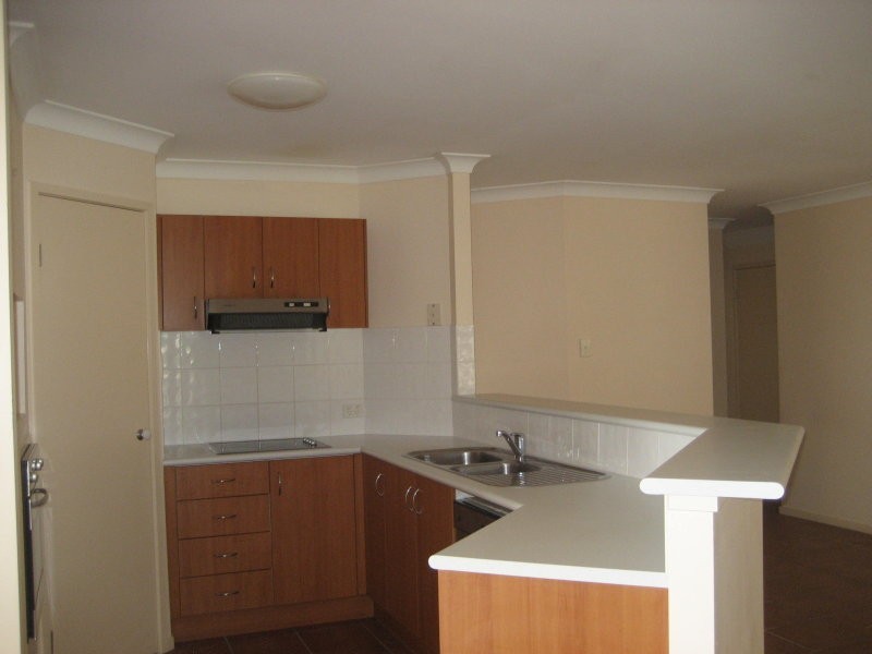 28 Farzana Street, Underwood QLD 4119