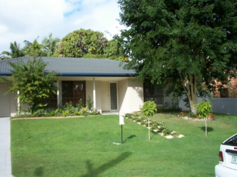 34 Ingleston Street, Wynnum West QLD 4178
