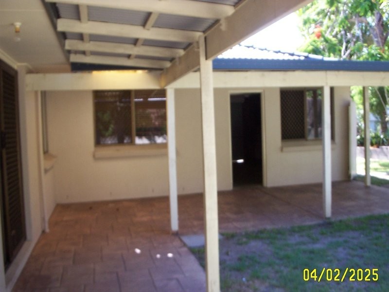 34 Ingleston Street, Wynnum West QLD 4178