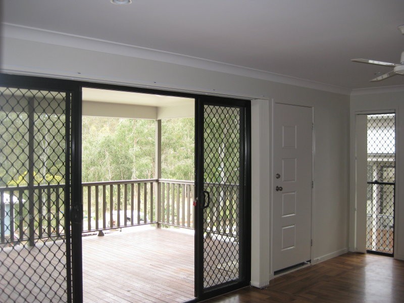 26 Salomon Court, Goodna QLD 4300
