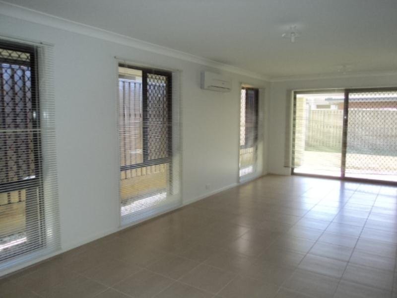 67 Diamantina Circuit, Fitzgibbon QLD 4018