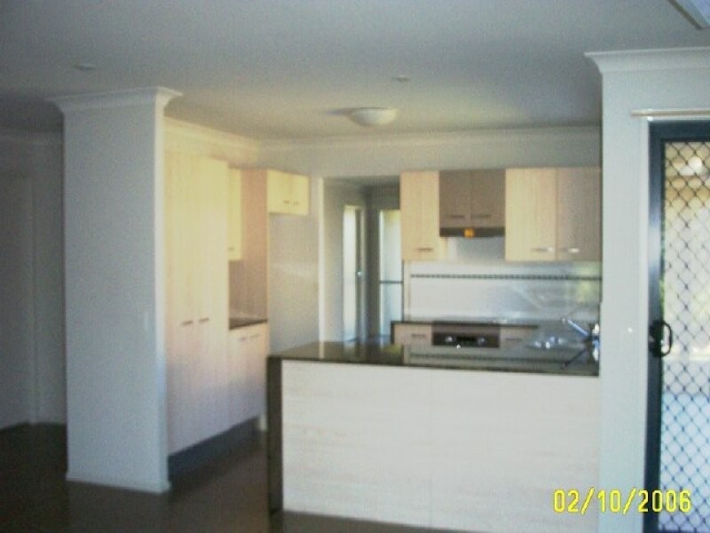 26 Watheroo Place, Parkinson QLD 4115